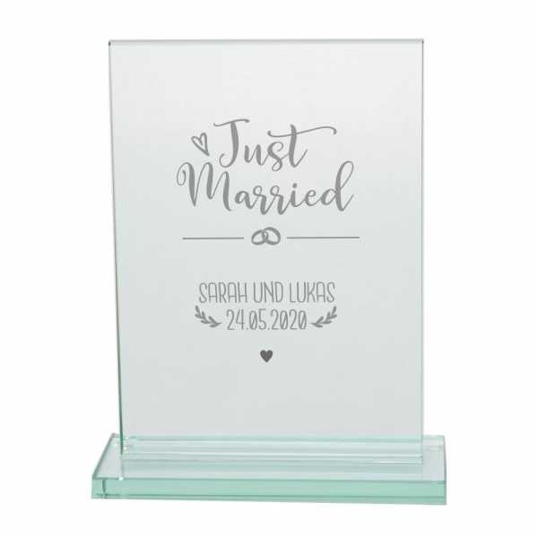 Personalisierter Glaspokal mit Gravur - Just Married