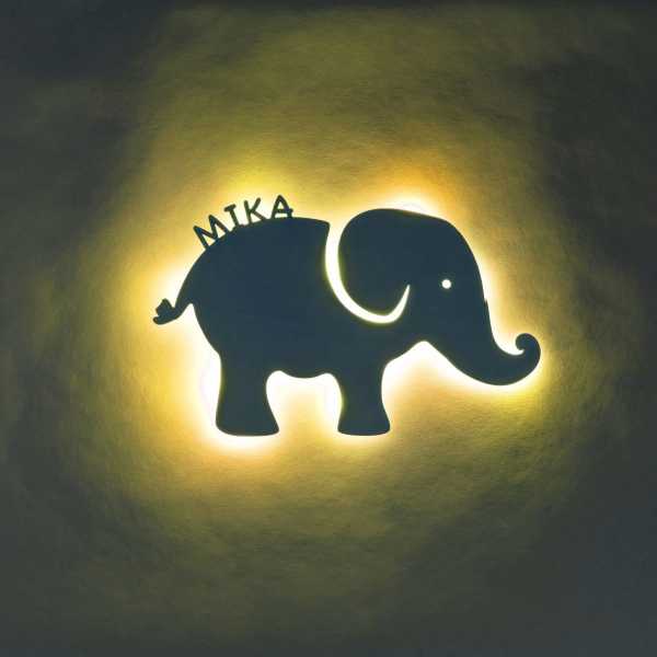 Personalisierte Holzlampe Elefant